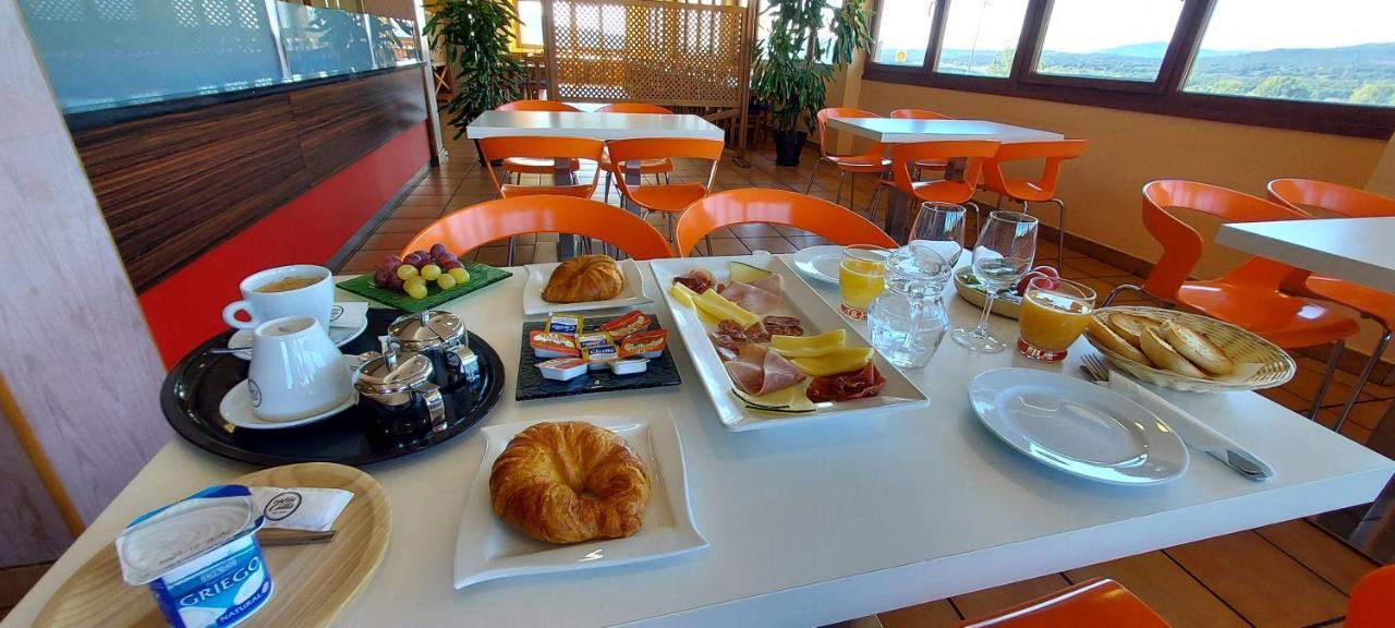 Hotel Font Del Pla 라홍케라 외부 사진
